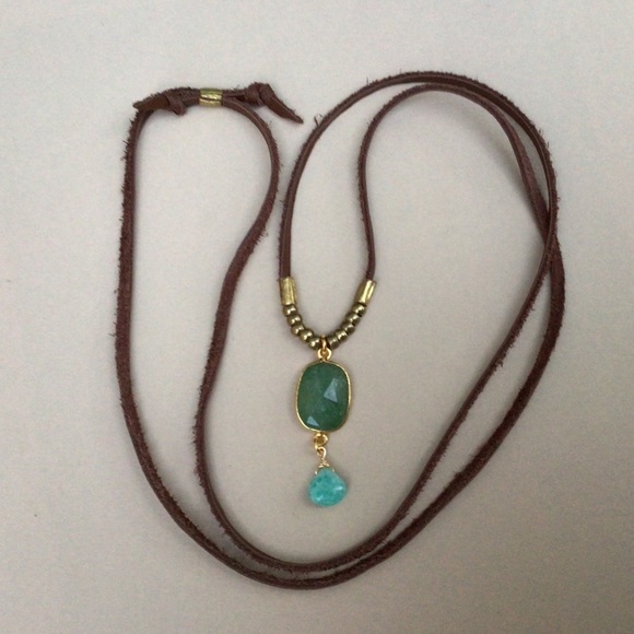 New leather cord jade amazonite sundance charm necklace - Picture 2 of 8